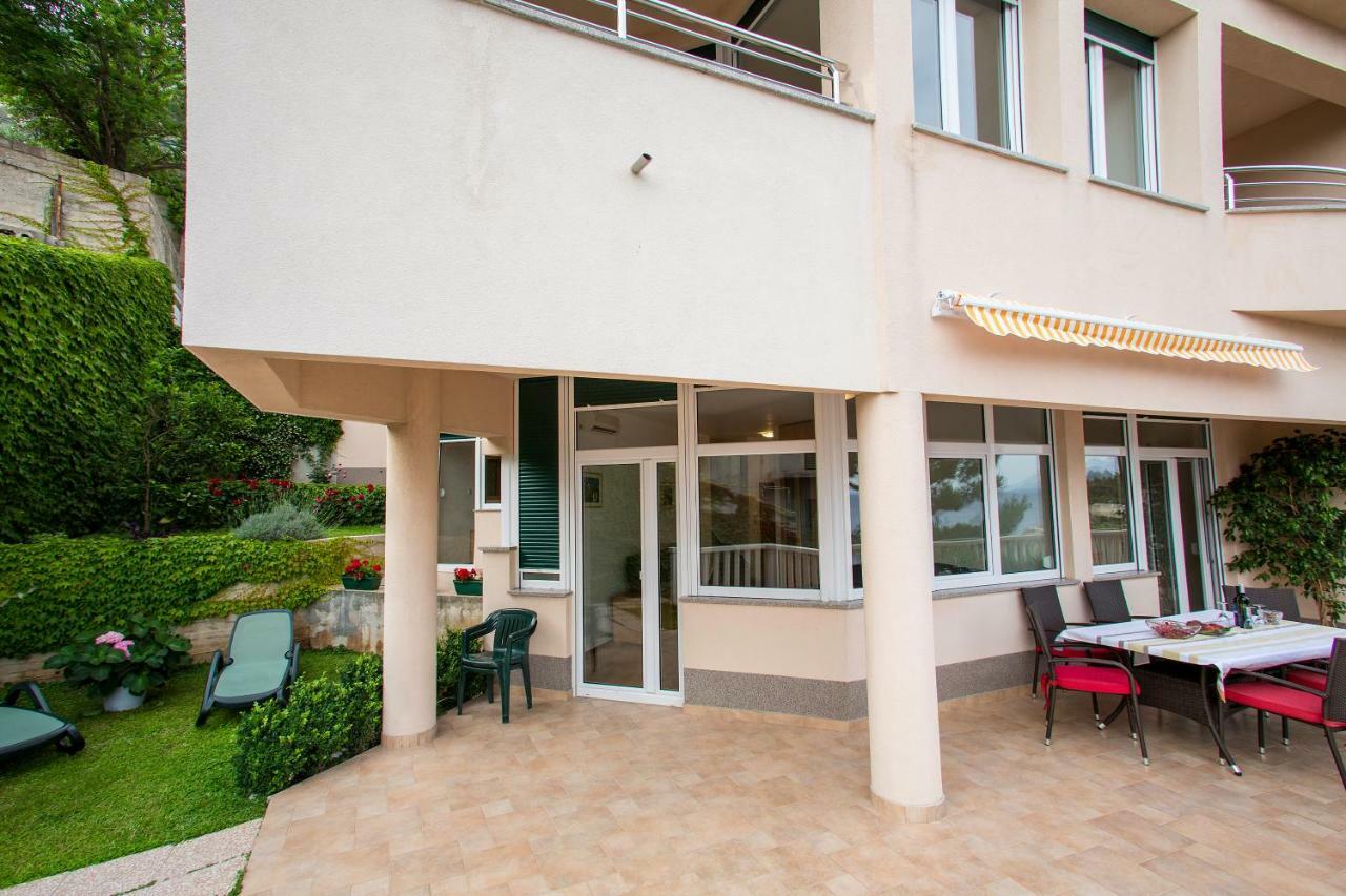 Larus-M Apartments Mimice Exterior photo