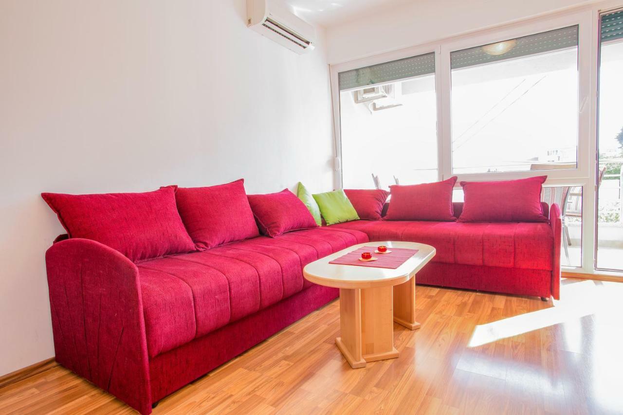 Larus-M Apartments Mimice Exterior photo